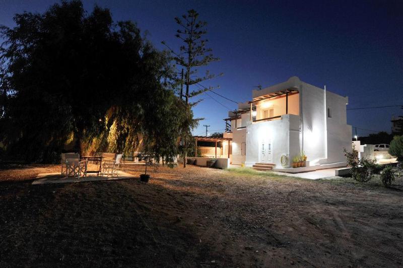 Finikas Studios Adamantas  Exterior foto